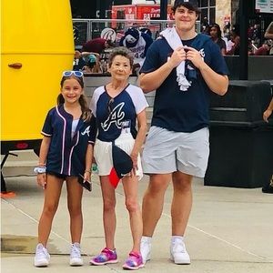 Meet your Posher, Marie